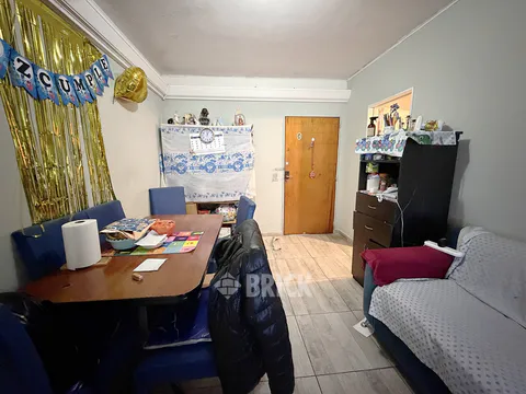 URIBURU JOSE E., PRES. al 400 Piso 1