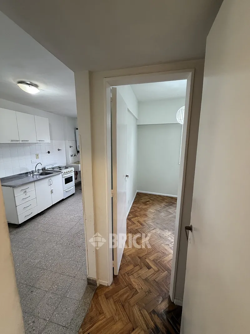 PUEYRREDON AV. al 900 Piso 9 22