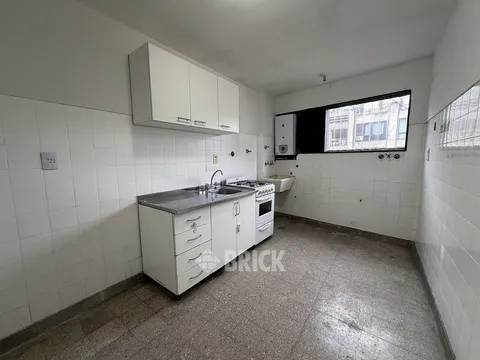 PUEYRREDON AV. al 900 Piso 9 26