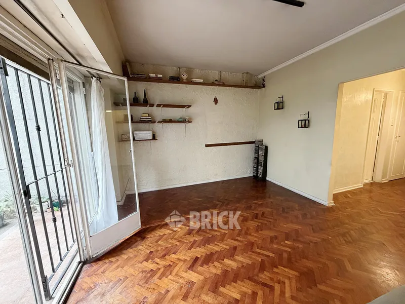 PARAGUAY al 3300 Piso PB 6