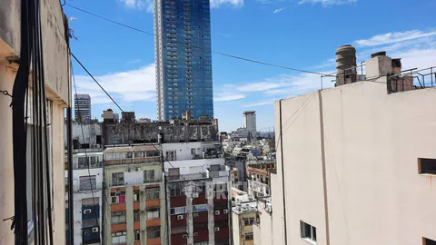 SUIPACHA al 700 Piso 14