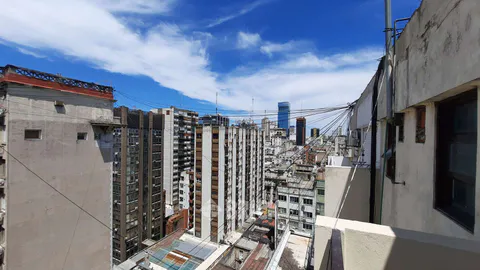 SUIPACHA al 700 Piso 14