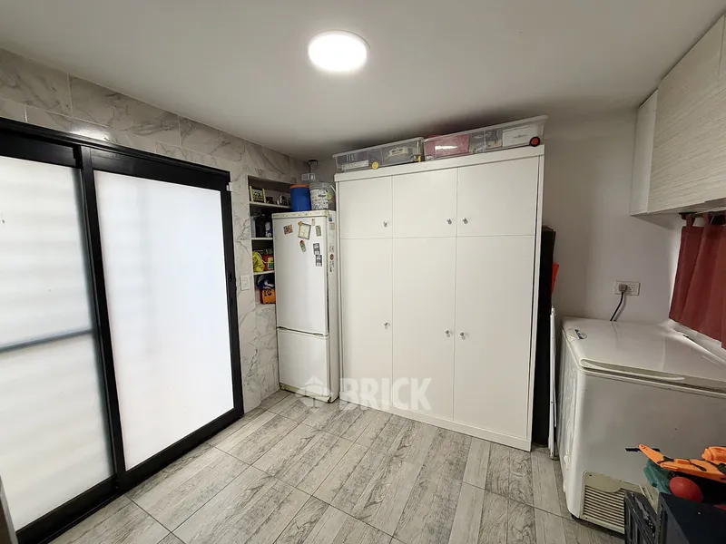 GUAYRA al 1800 Piso PB 14