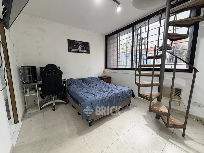 GUAYRA al 1800 Piso PB 21