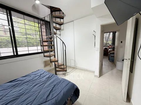 GUAYRA al 1800 Piso PB 22