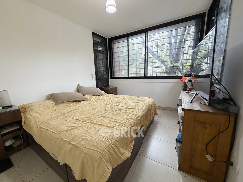 GUAYRA al 1800 Piso PB 25
