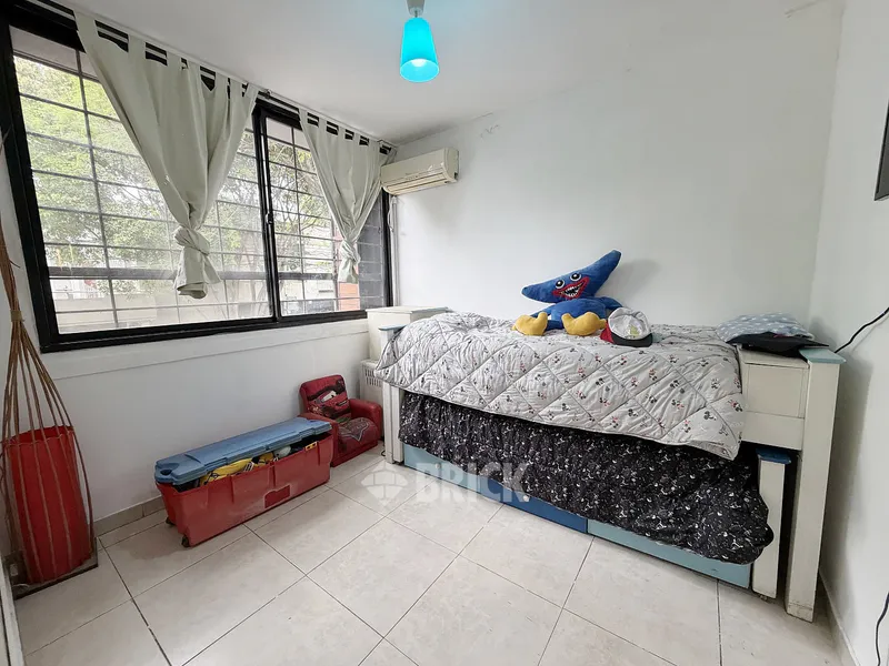 GUAYRA al 1800 Piso PB 29
