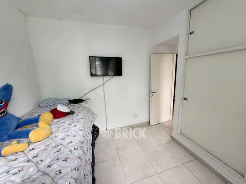 GUAYRA al 1800 Piso PB 30