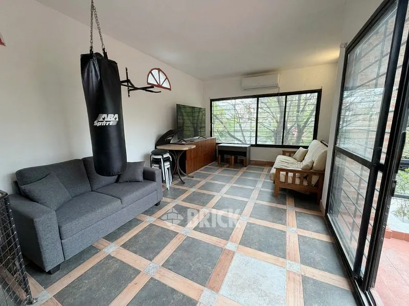 GUAYRA al 1800 Piso PB 31