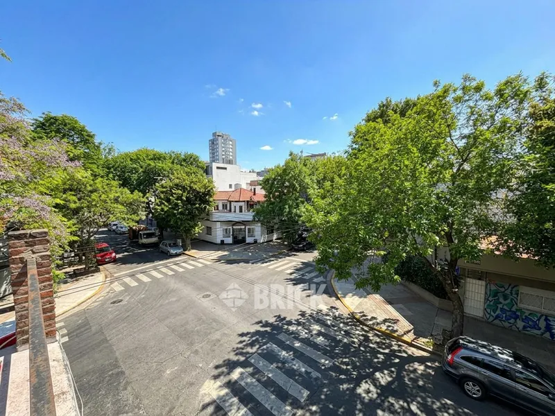 GUAYRA al 1800 Piso PB 37
