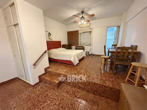 ACUÑA DE FIGUEROA, FRANCISCO al 1400 Piso 2