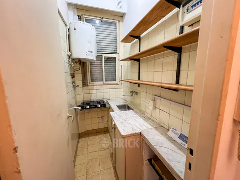 PARAGUAY al 500 Piso 1