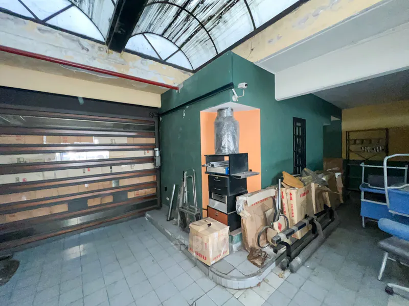 CASTRO BARROS, AV. al 0 30
