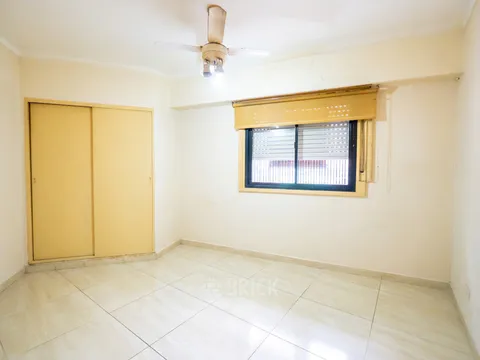 SAN IRENEO al 200 Piso PB 12