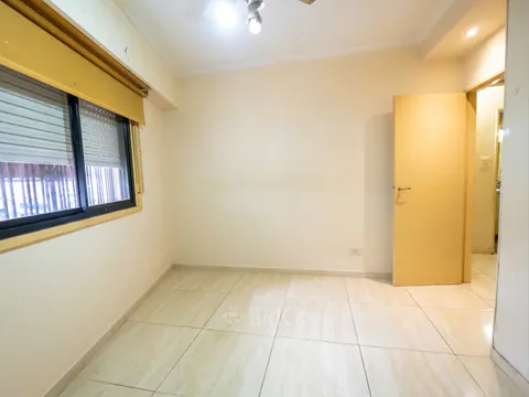 SAN IRENEO al 200 Piso PB