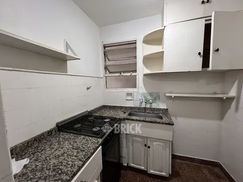 AZCUENAGA al 1200 Piso 1
