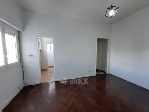 TUCUMAN al 2600 Piso 5
