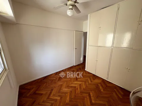 SUIPACHA al 700 Piso 10