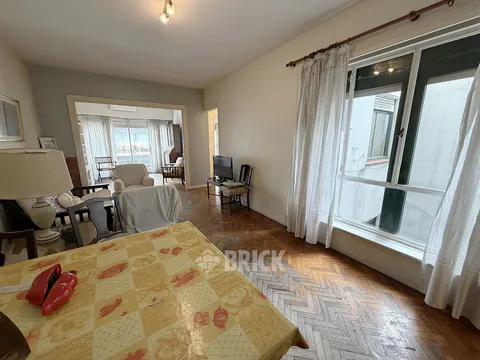 CHARCAS al 2800 Piso 5