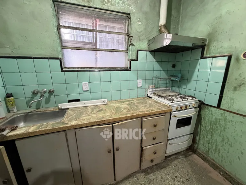 RIVERA, FRUCTUOSO, GENERAL al 2400 Piso PB 8