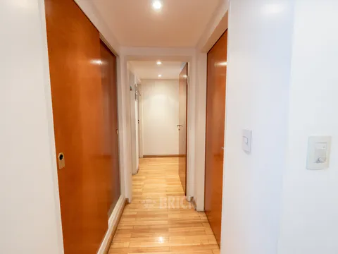 GALLARDO, ANGEL AV. al 100 Piso 3