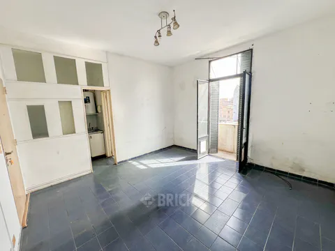 RIVADAVIA, AV. al 2700 Piso 6