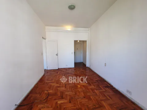 PUEYRREDON, AV. al 1200 Piso 7
