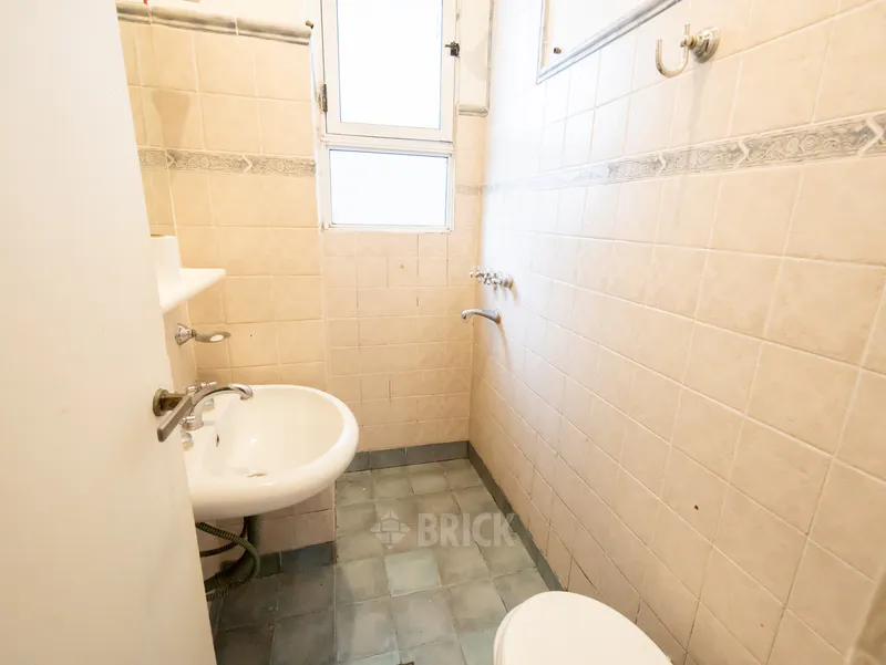 CHACABUCO al 600 Piso 2 15