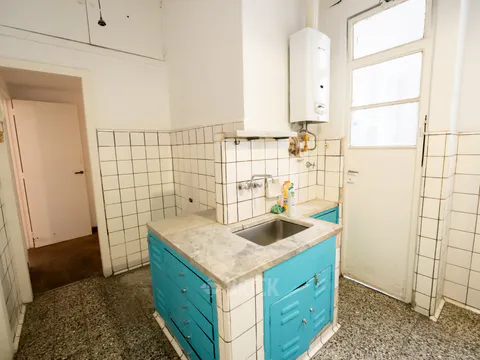 CHACABUCO al 600 Piso 2 20