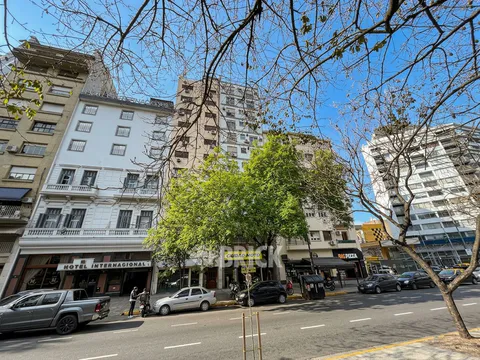 IRIGOYEN, BERNARDO DE al 500 Piso 7 25