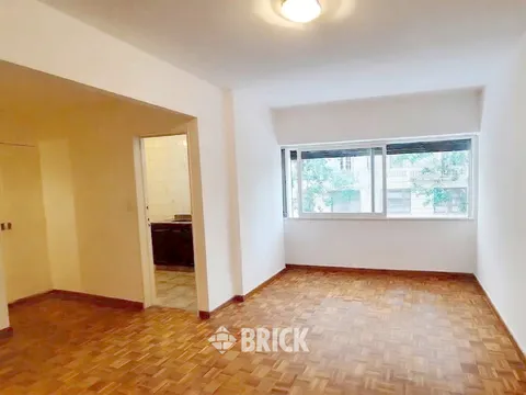 ESMERALDA al 1300 Piso 2