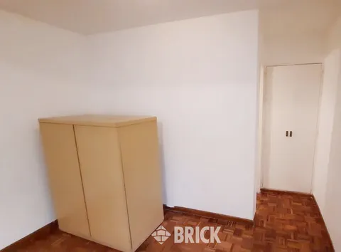 ESMERALDA al 1300 Piso 2