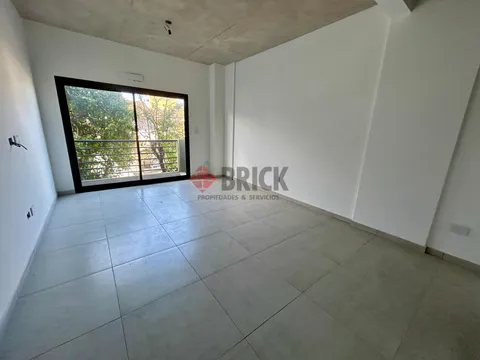CESAR MALNATTI al 1900 Piso 1