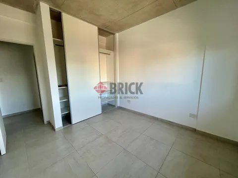 CESAR MALNATTI al 1900 Piso 3