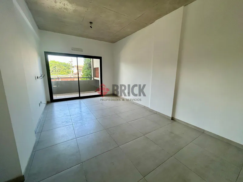 CESAR MALNATTI al 1900 Piso 3 3