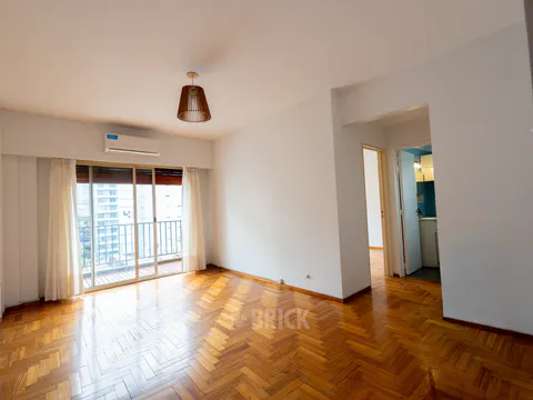 MIGUELETES al 2000 Piso 6